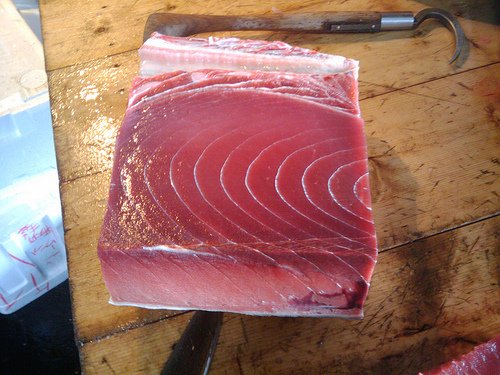 Tuna steak o a cutting board