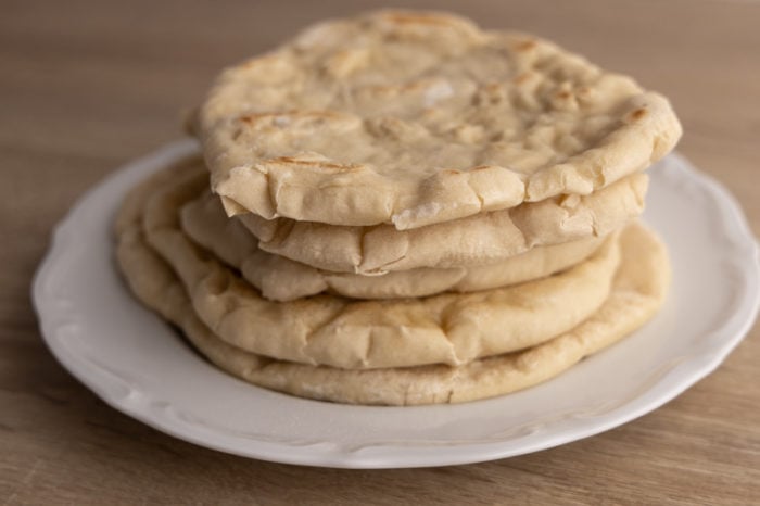 Pita breads from defrosted yeast